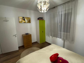 Romanescu Park Apartment